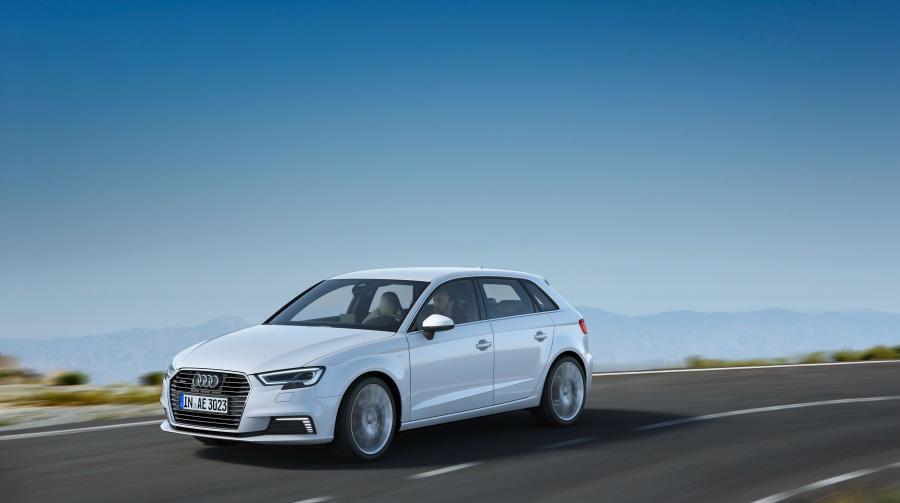  Audi A3 Sportback e-tron (8V) 2016 года  (фото 13 из 31)